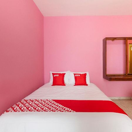 Oyo Hotel Emperador, Oaxaca Kültér fotó
