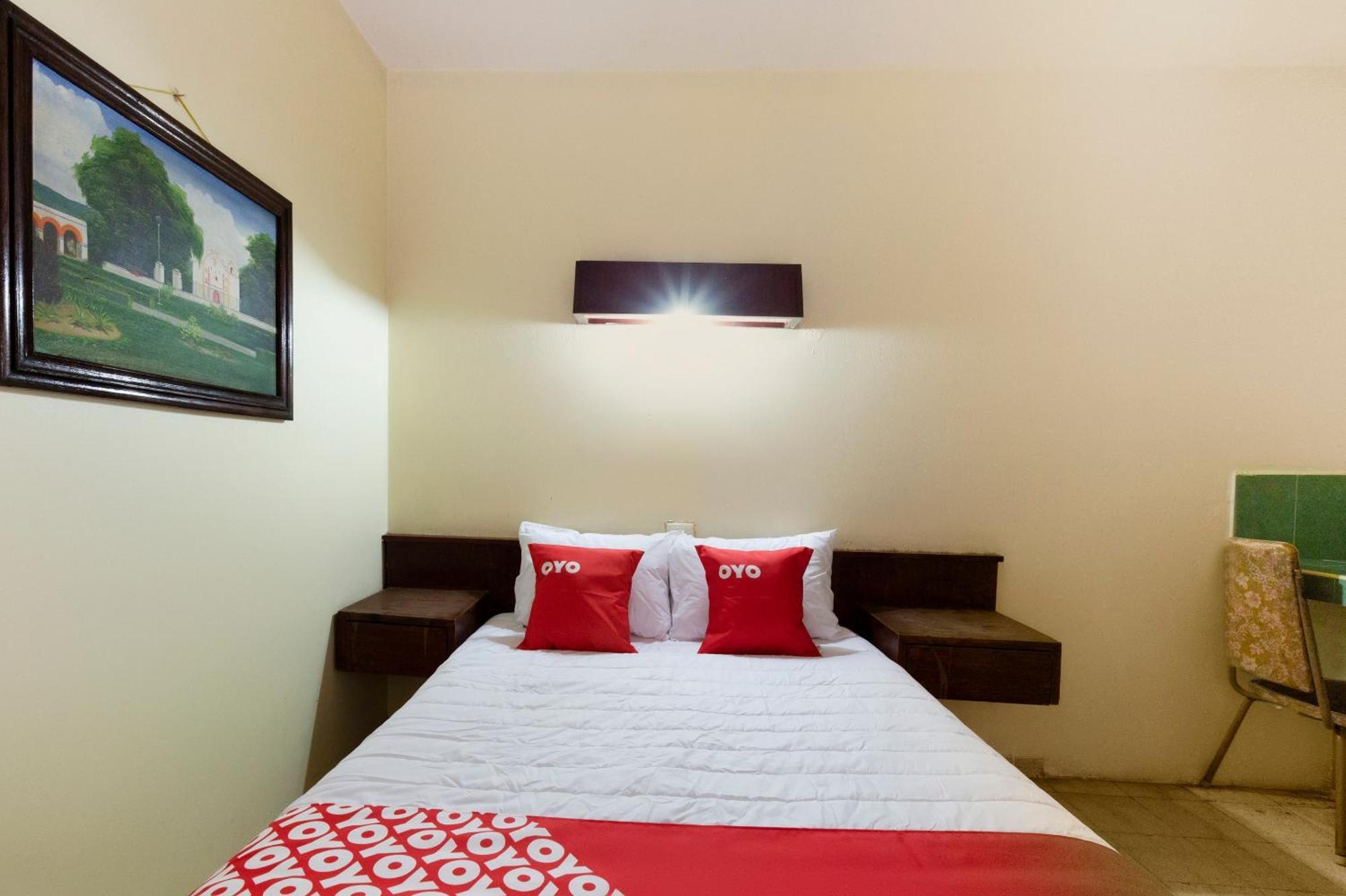 Oyo Hotel Emperador, Oaxaca Kültér fotó