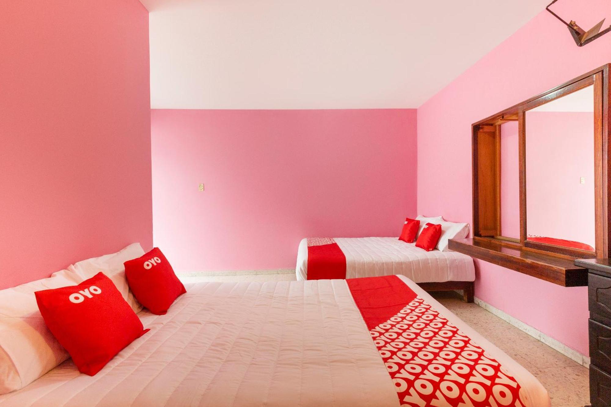 Oyo Hotel Emperador, Oaxaca Kültér fotó